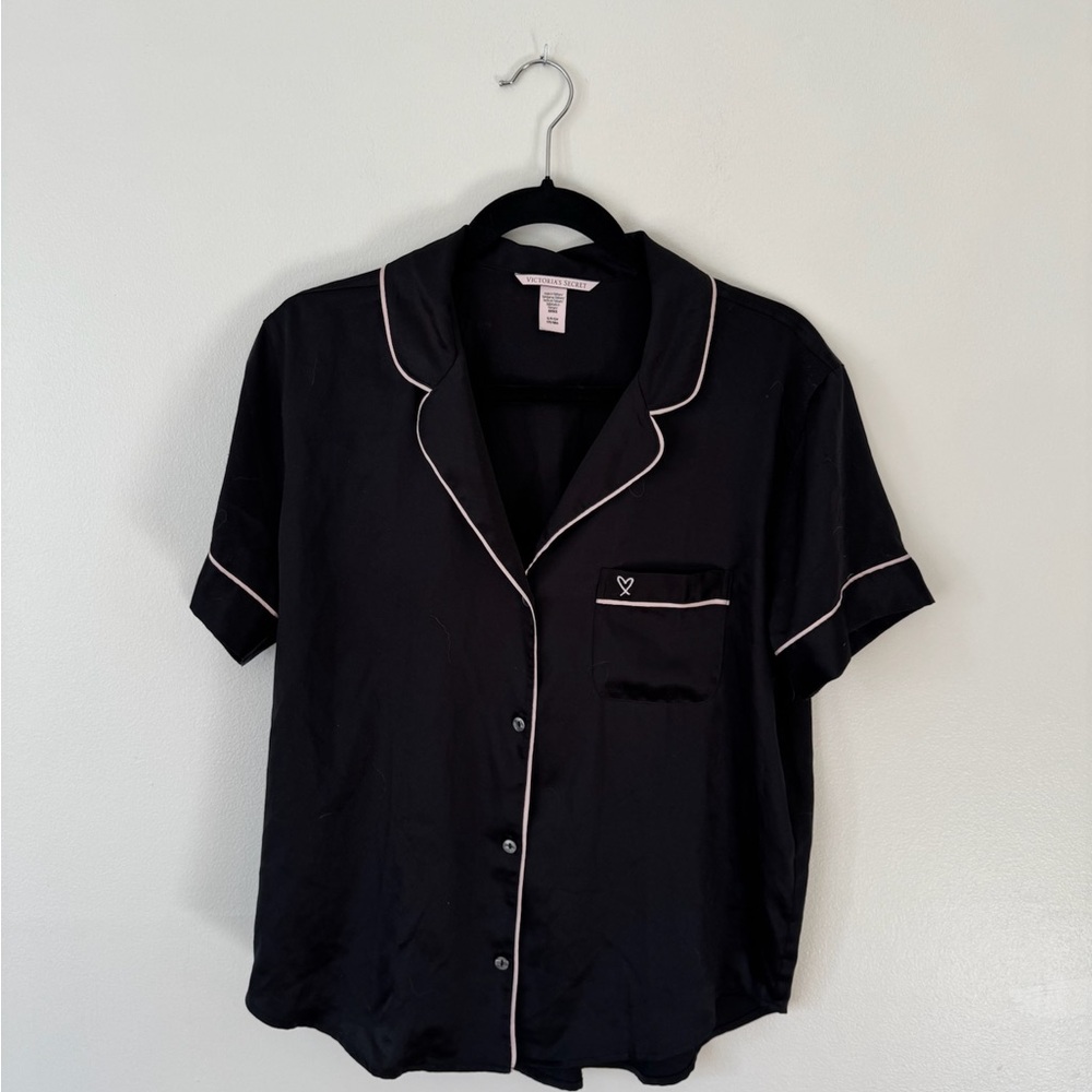Victoria's Secret Black Short Sleeve Pajama Top with White Piping